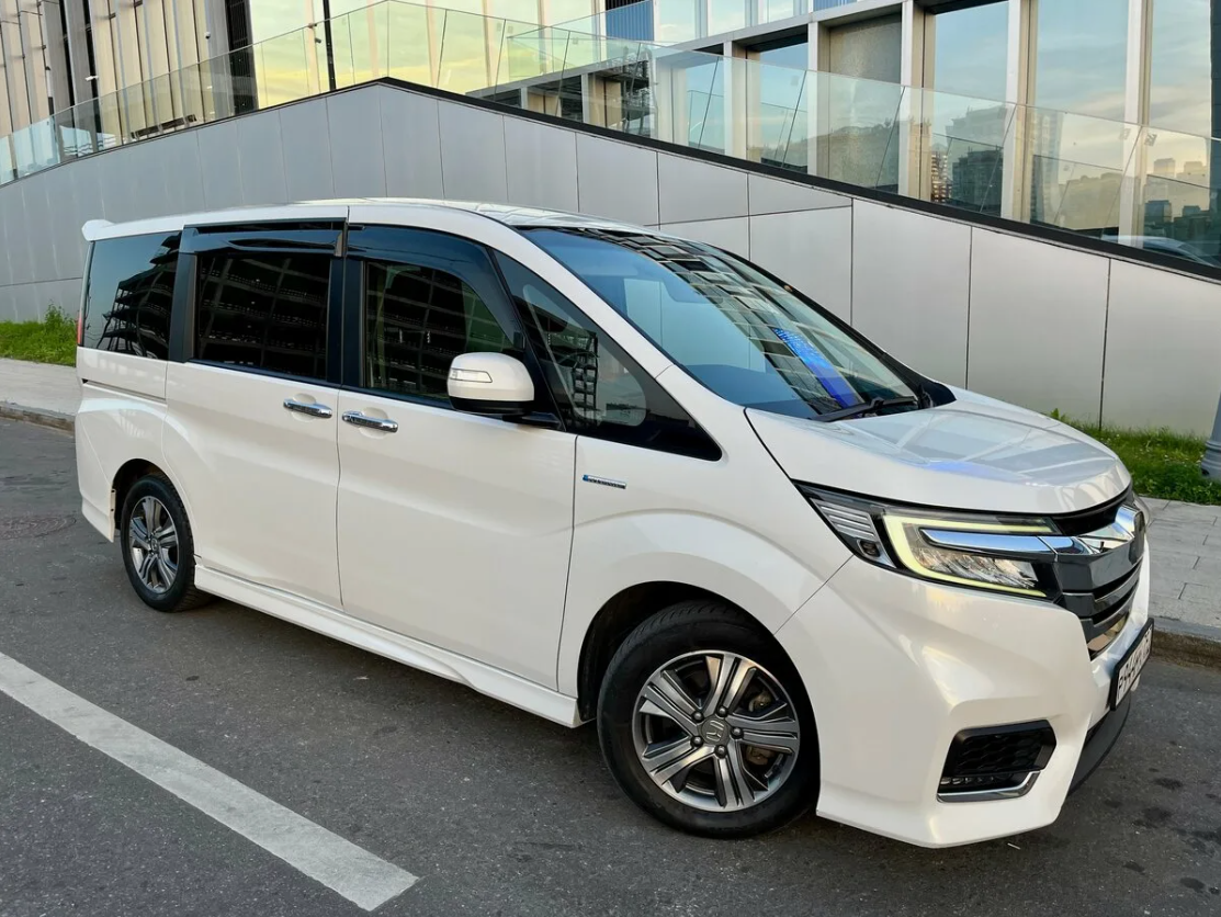 Автомобиль 2026 Honda Stepwgn, поездка Геленджик — Краснодар