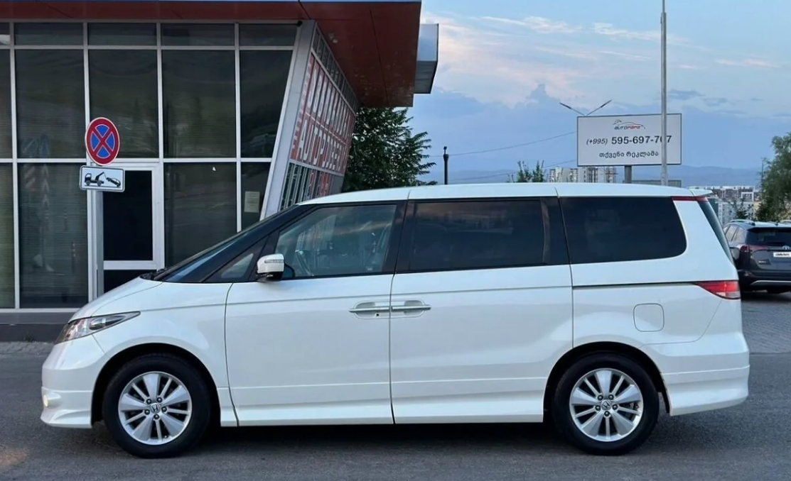 Автомобиль 2015 Honda Elysion, поездка Краснодар — Геленджик
